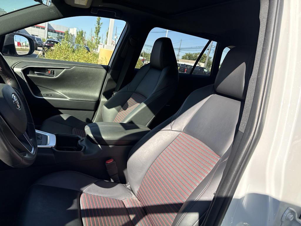 Thumbnail: 2023 Toyota RAV4 - 10