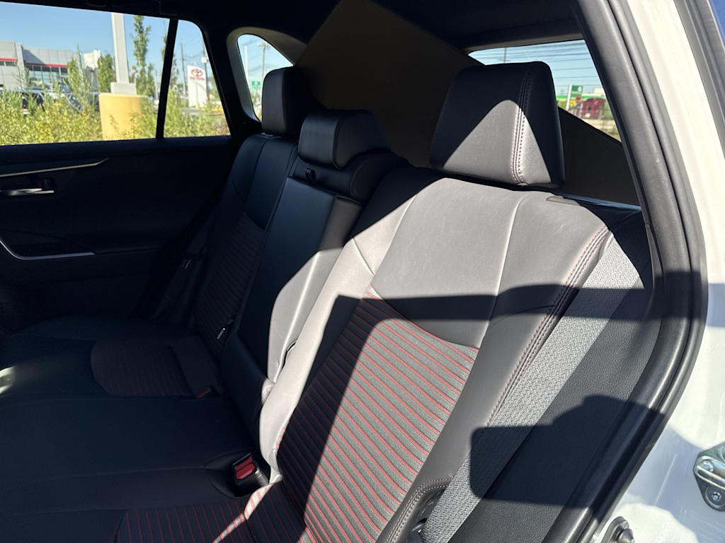 Thumbnail: 2023 Toyota RAV4 - 20