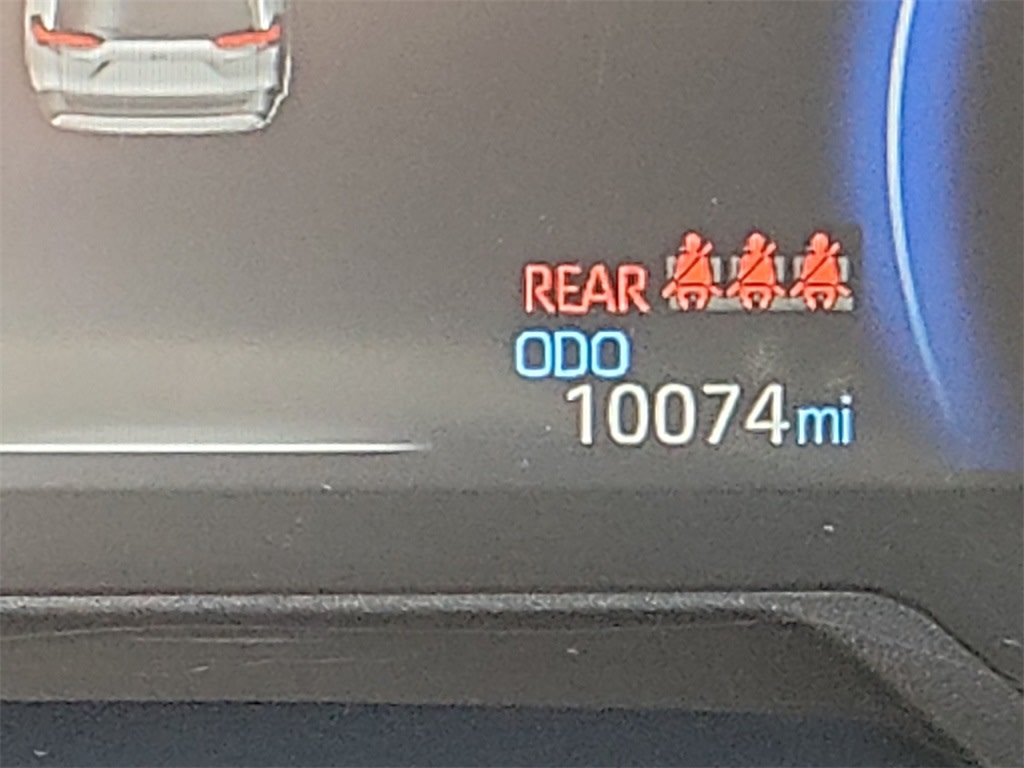 2023 Toyota RAV4 LE 14