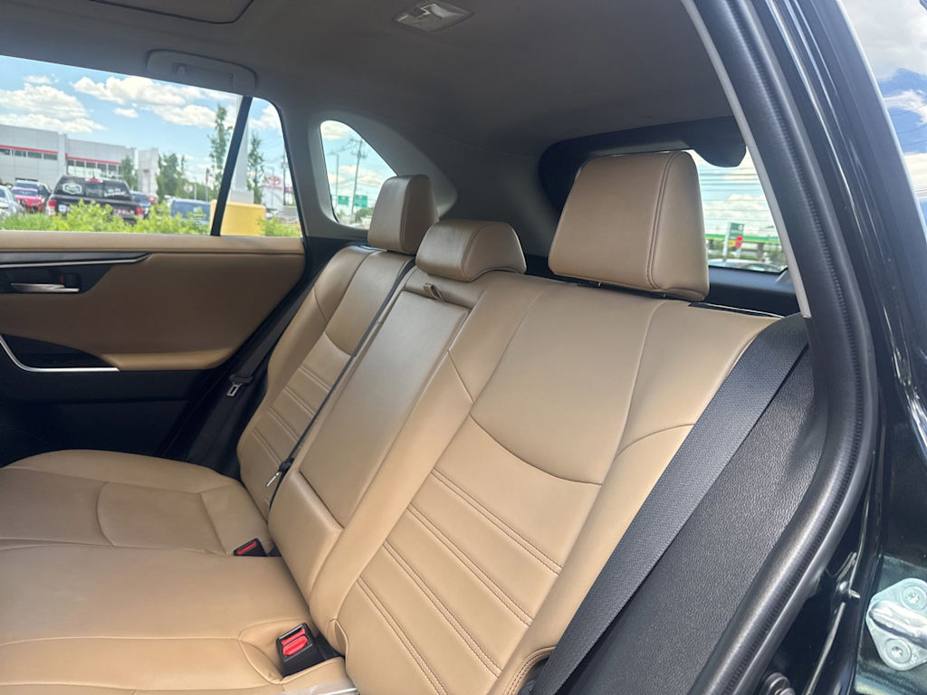 Thumbnail: 2019 Toyota RAV4 - 11