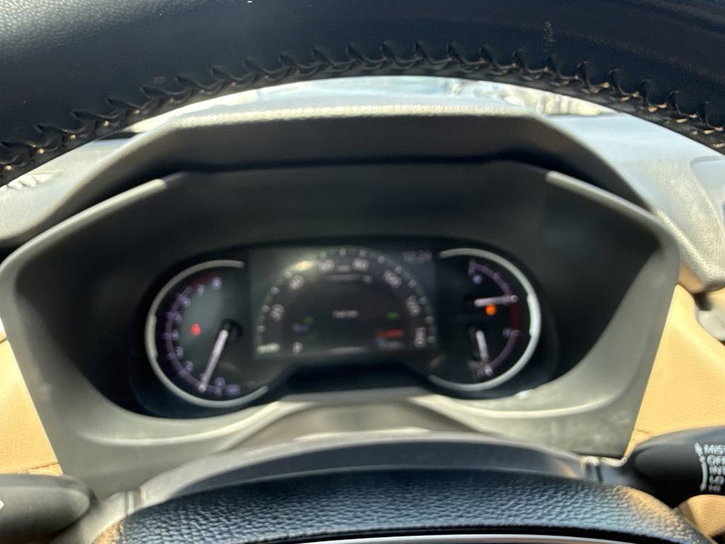 Thumbnail: 2019 Toyota RAV4 - 16
