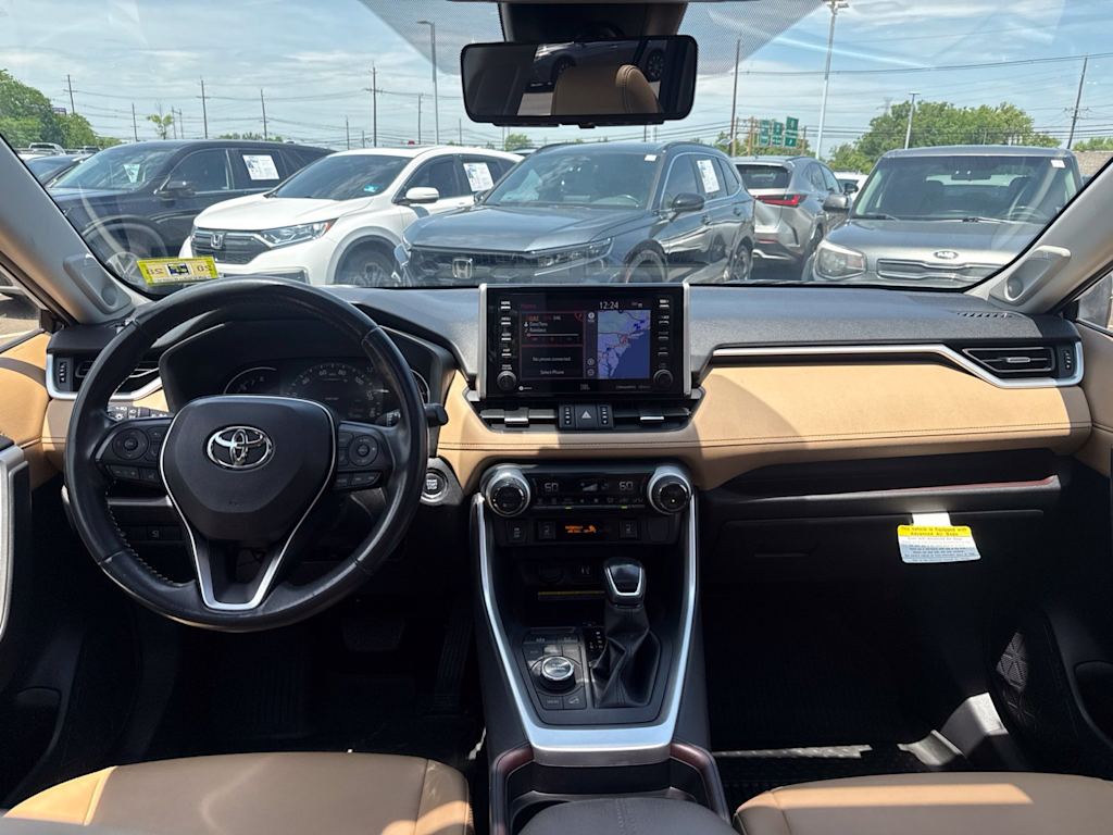 Thumbnail: 2019 Toyota RAV4 - 13
