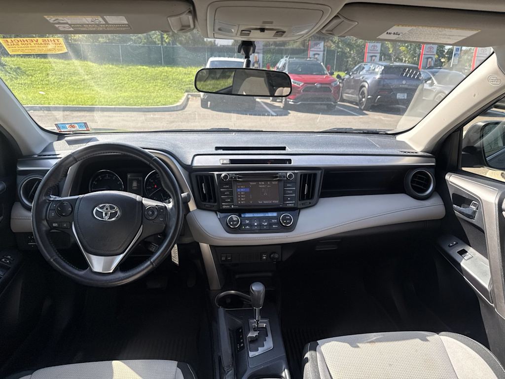 Thumbnail: 2016 Toyota RAV4 - 13