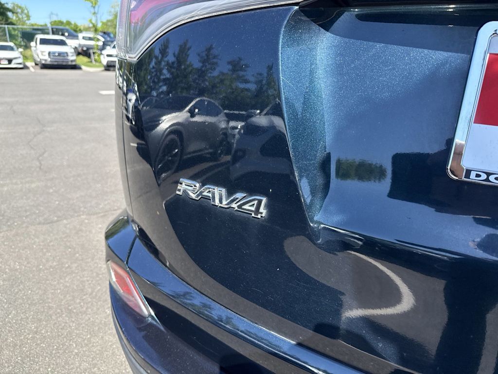 Thumbnail: 2017 Toyota RAV4 - 6