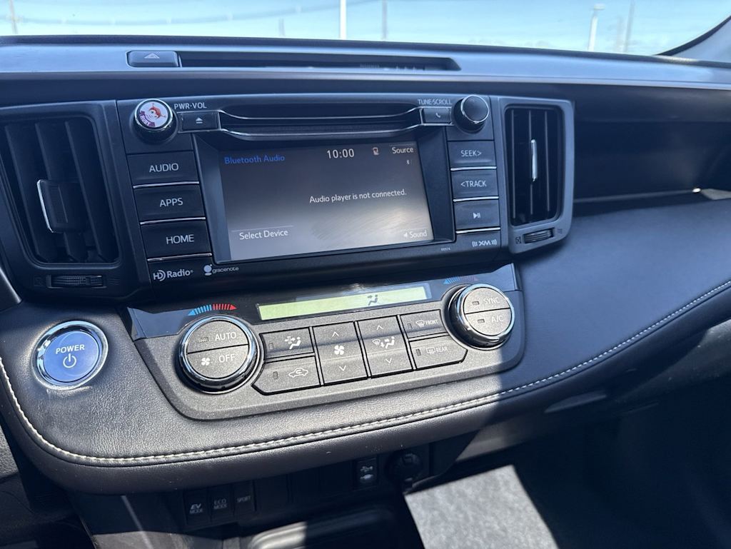 Thumbnail: 2017 Toyota RAV4 - 27