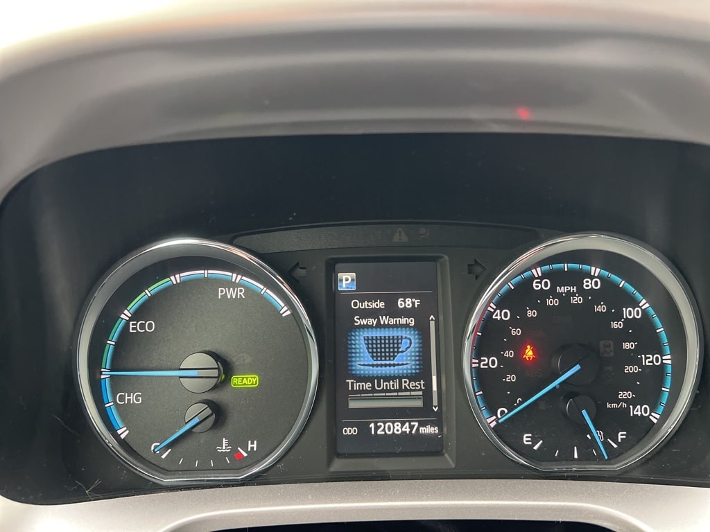 2017 Toyota RAV4 XLE 13