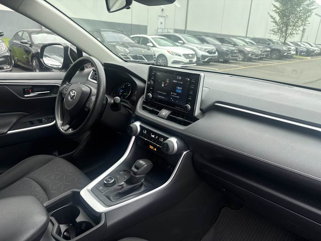 Thumbnail: 2021 Toyota RAV4 - 8
