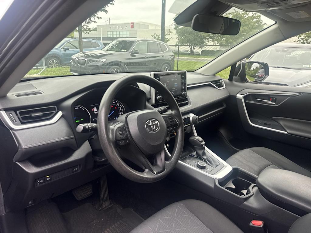 Thumbnail: 2021 Toyota RAV4 - 2