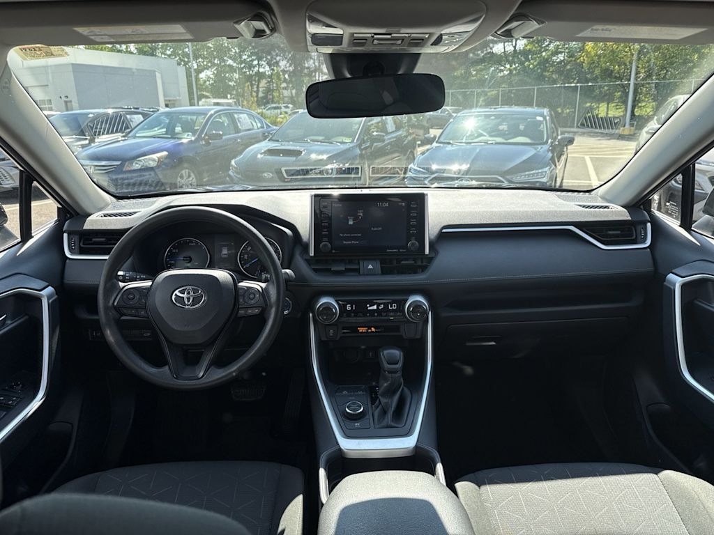 Thumbnail: 2021 Toyota RAV4 - 12