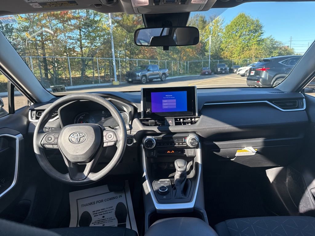 Thumbnail: 2023 Toyota RAV4 - 12