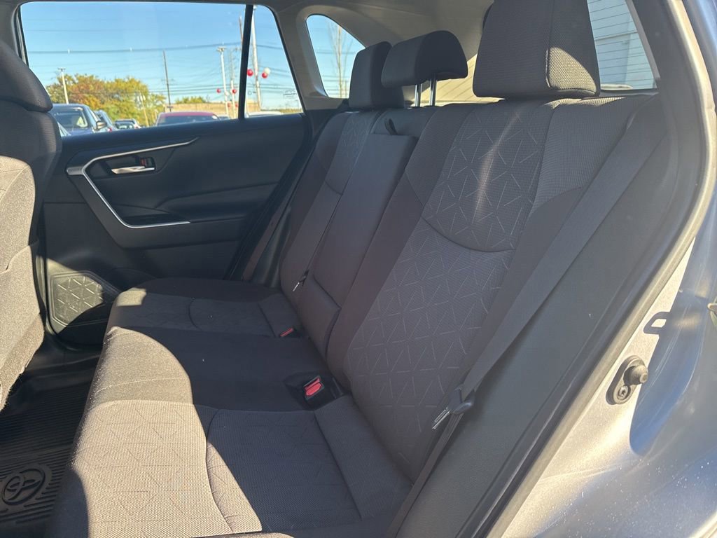 Thumbnail: 2023 Toyota RAV4 - 11