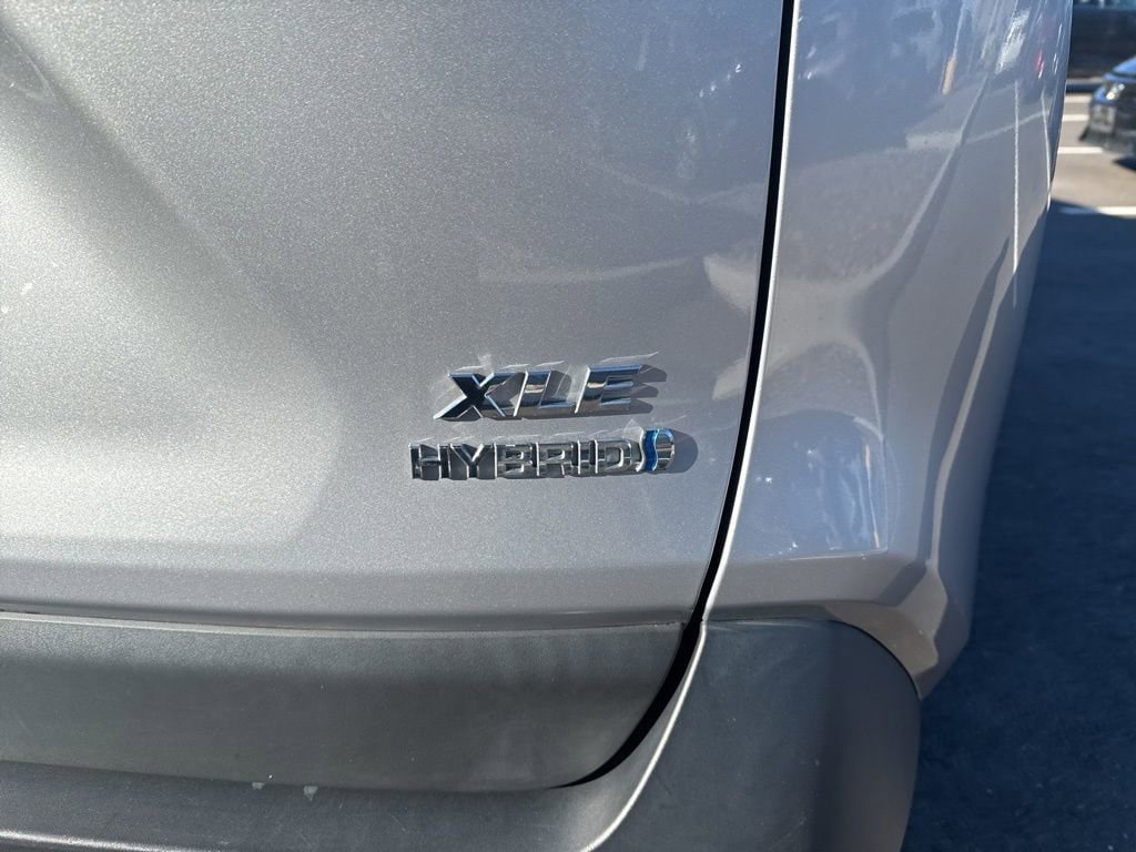 Thumbnail: 2023 Toyota RAV4 - 6