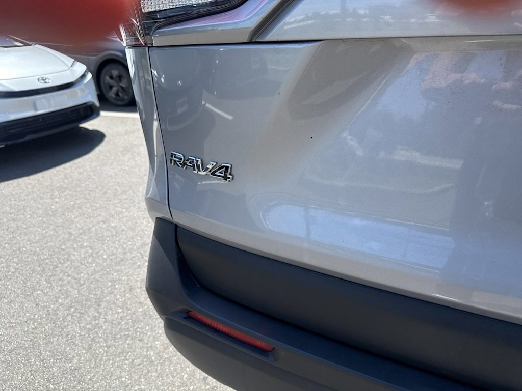 Thumbnail: 2024 Toyota RAV4 - 6