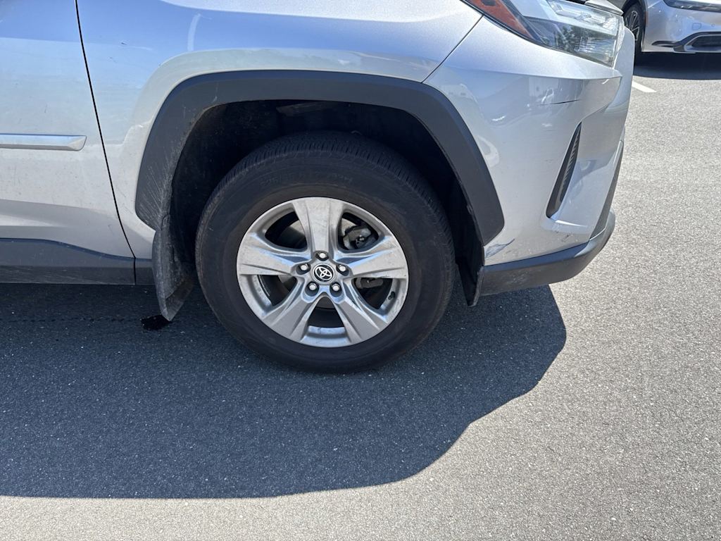 Thumbnail: 2024 Toyota RAV4 - 7