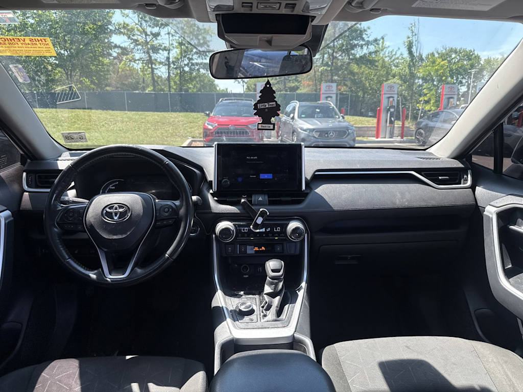 Thumbnail: 2024 Toyota RAV4 - 13