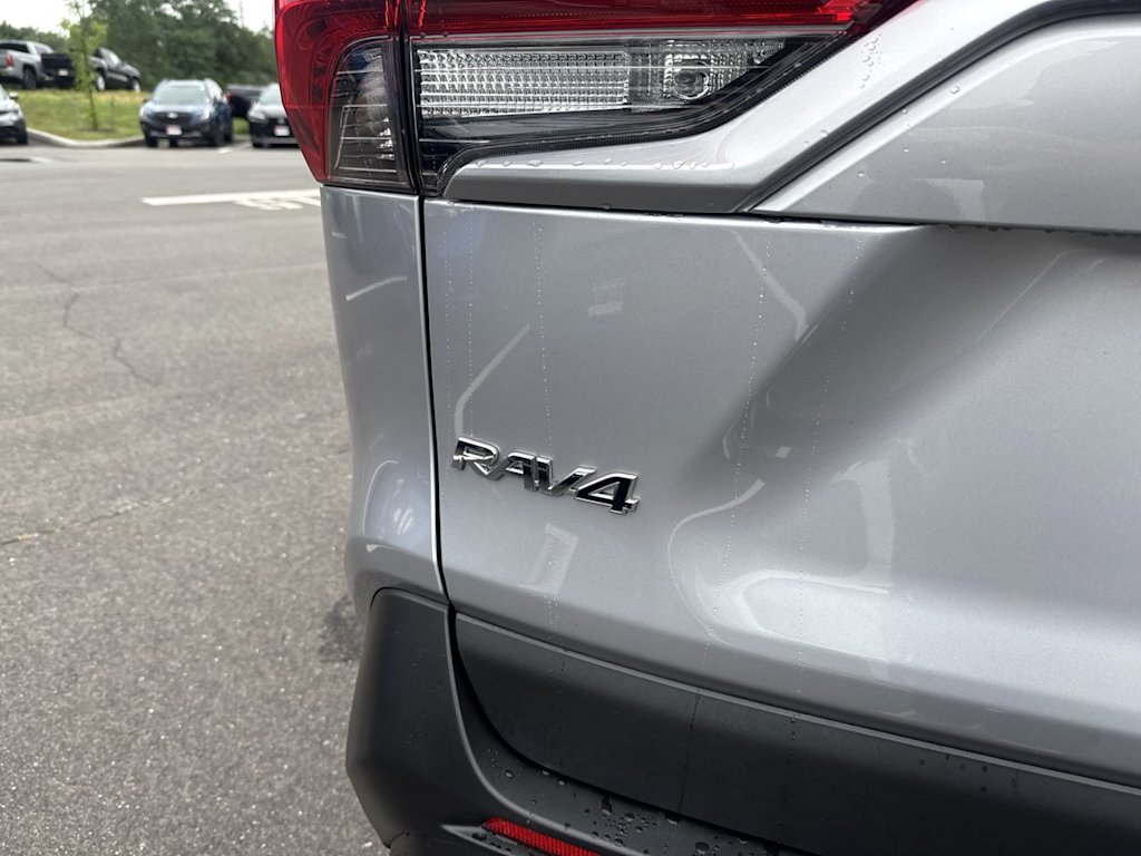 Thumbnail: 2024 Toyota RAV4 - 6