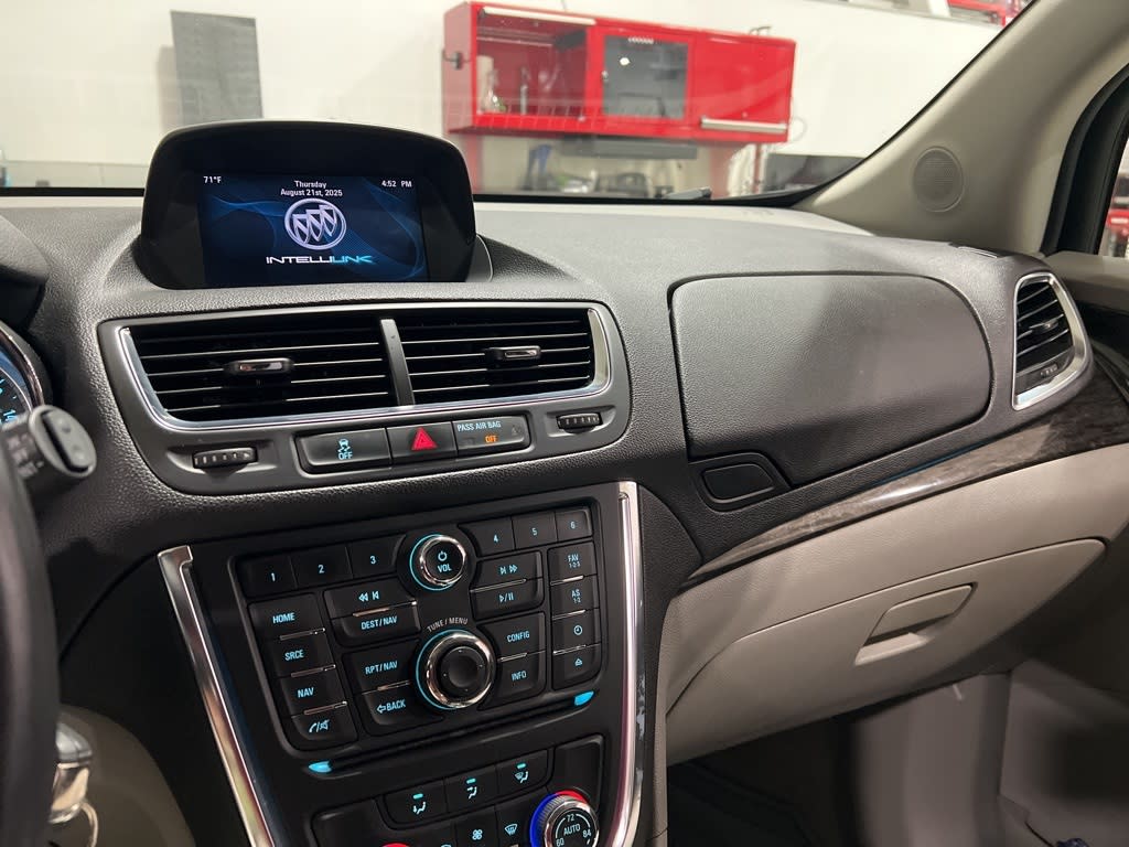 Thumbnail: 2016 Buick Encore - 15
