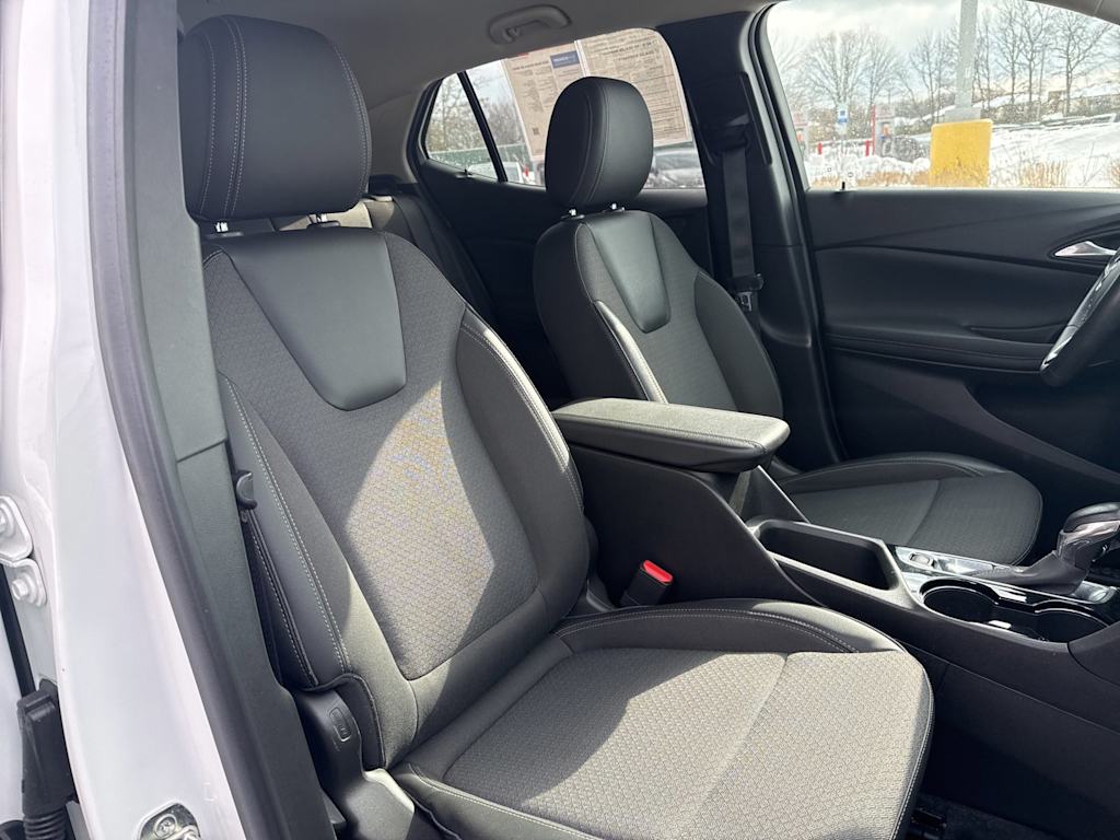 Thumbnail: 2023 Buick Encore GX - 9