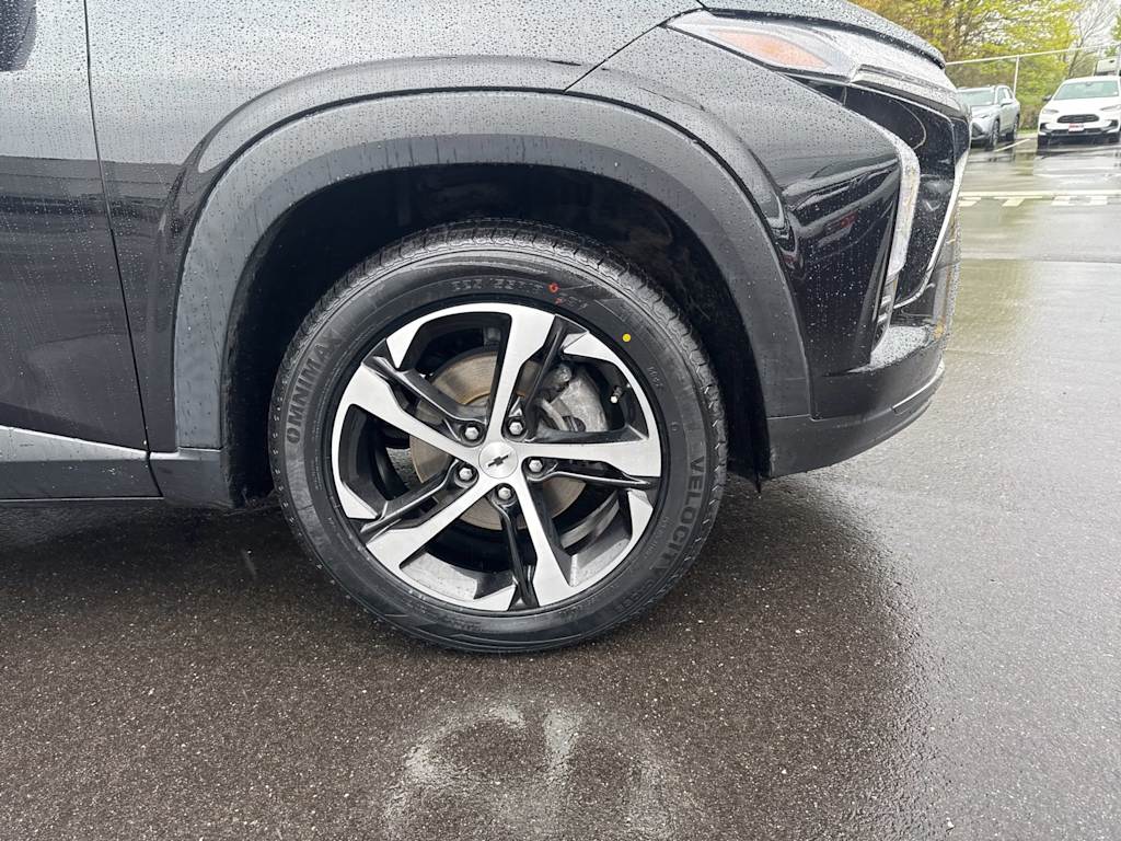 Thumbnail: 2024 Chevrolet Trax - 6