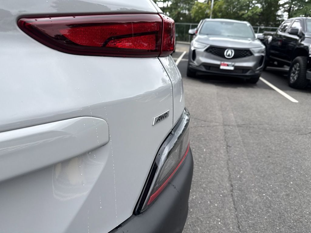 Thumbnail: 2023 Hyundai Kona - 18