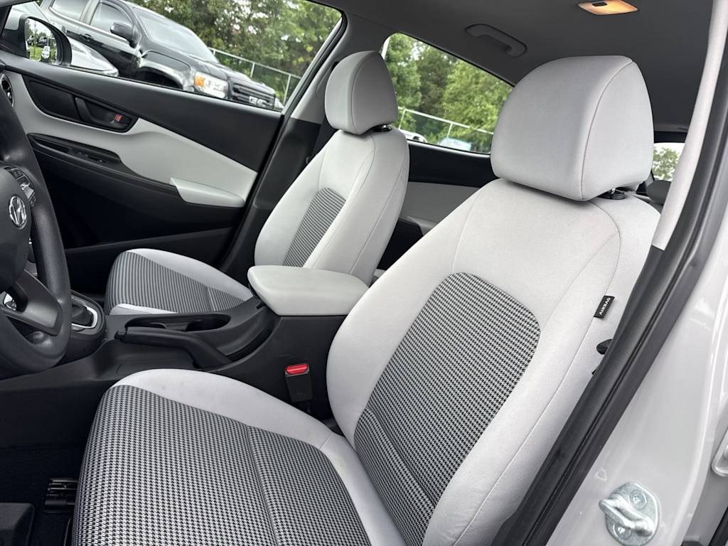 Thumbnail: 2023 Hyundai Kona - 10