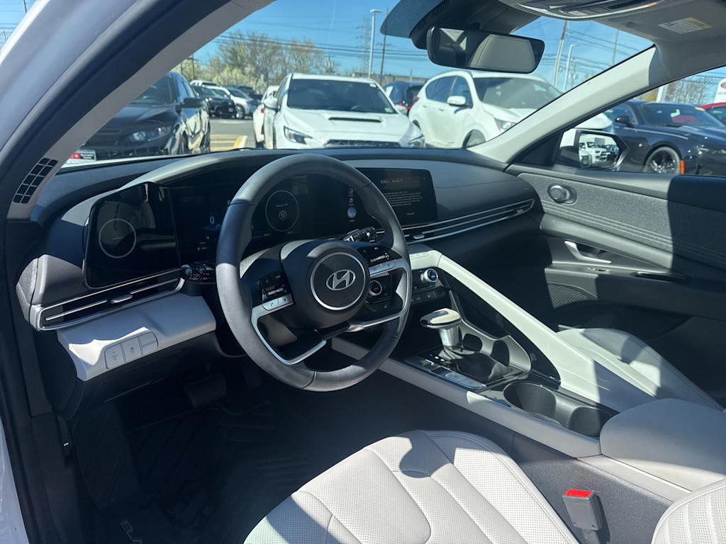 Thumbnail: 2025 Hyundai Elantra - 2