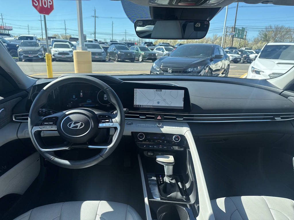 Thumbnail: 2025 Hyundai Elantra - 12