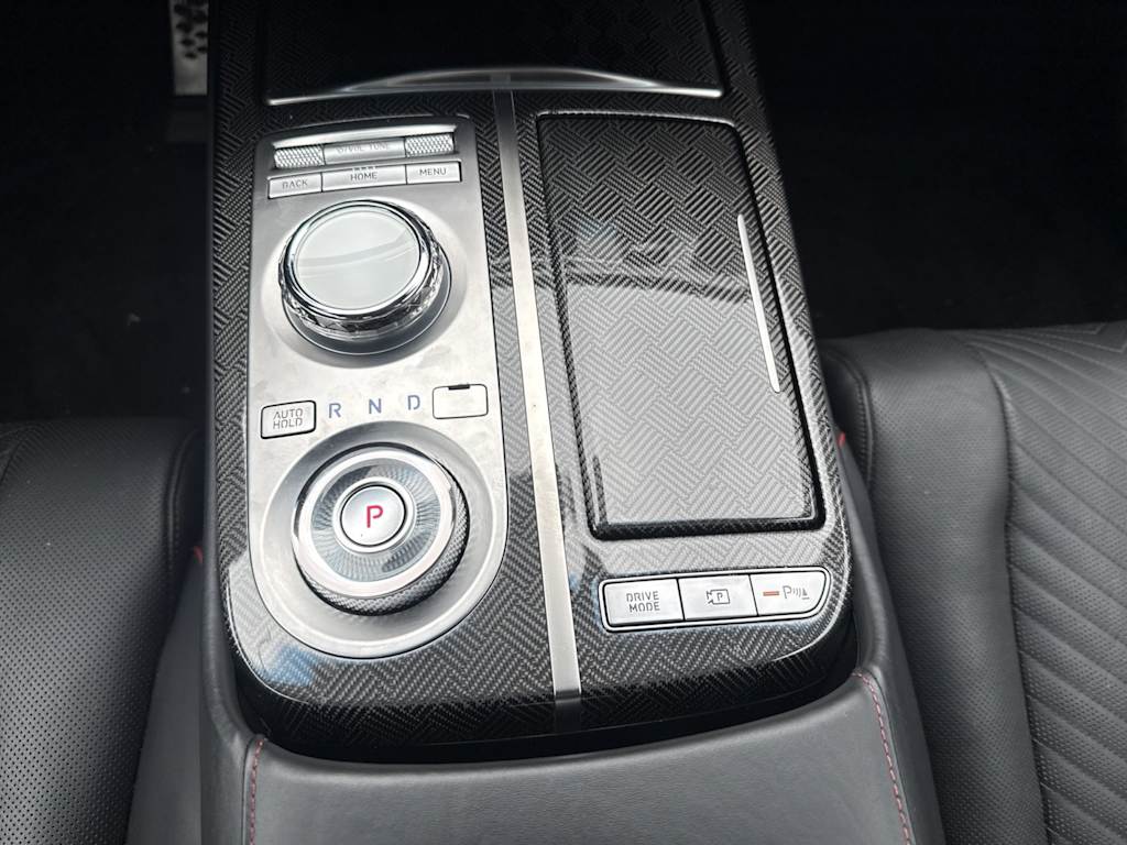 Thumbnail: 2023 Genesis G80 - 22