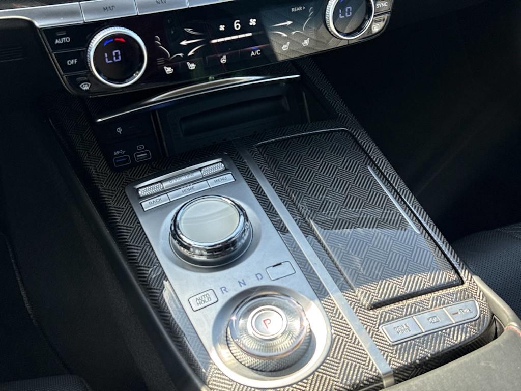 Thumbnail: 2023 Genesis G80 - 14