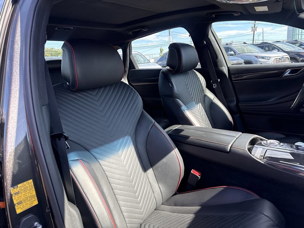 Thumbnail: 2023 Genesis G80 - 9