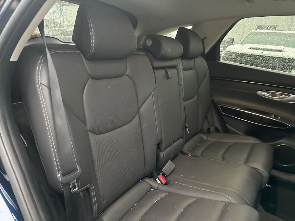 Thumbnail: 2023 Genesis GV70 - 20