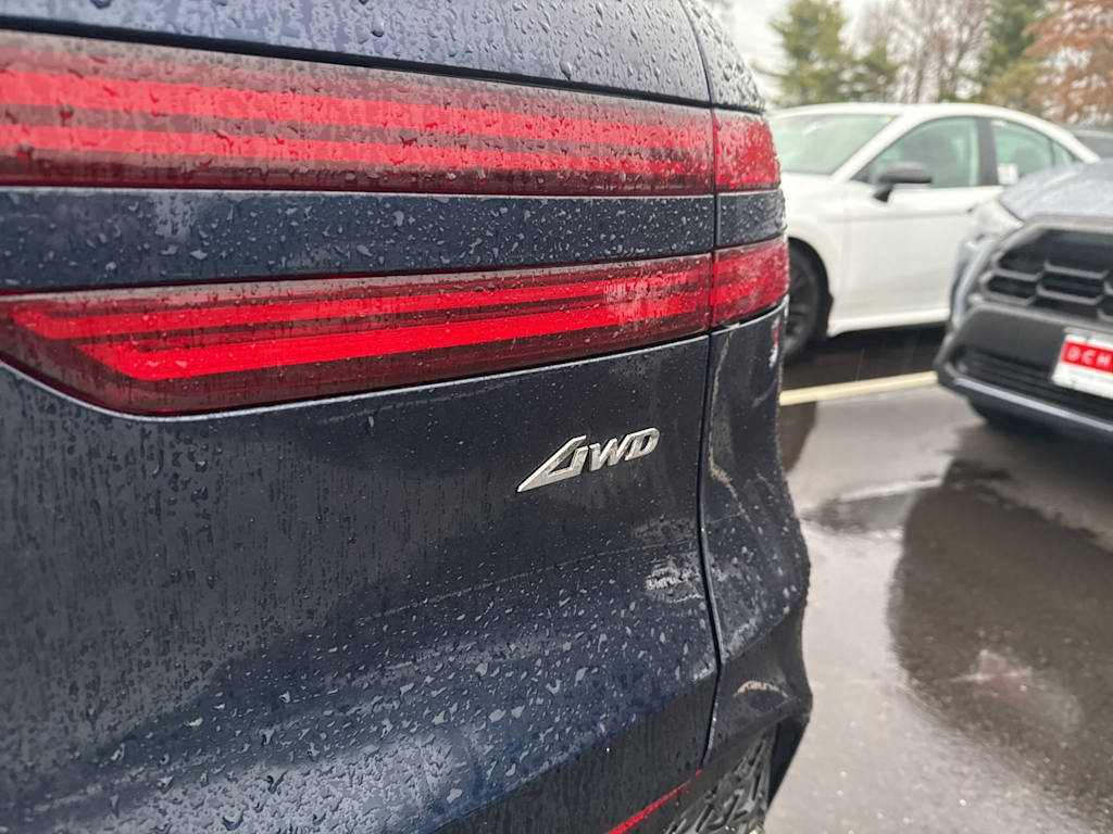 Thumbnail: 2023 Genesis GV70 - 18