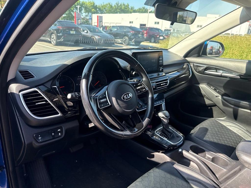 Thumbnail: 2021 Kia Seltos - 2