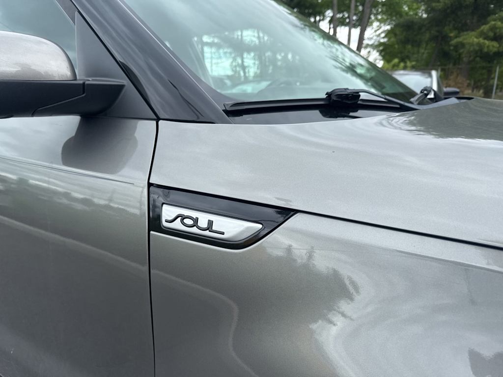 Thumbnail: 2018 Kia Soul - 18