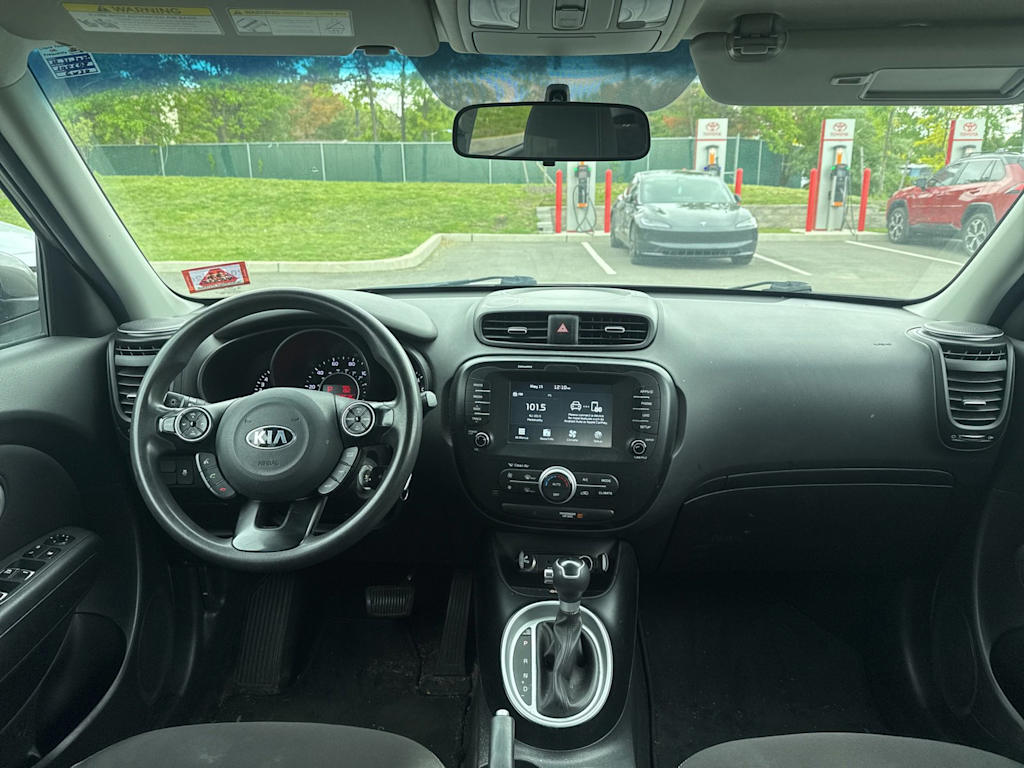 Thumbnail: 2018 Kia Soul - 11