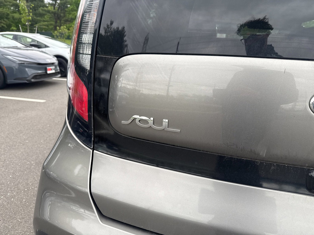 Thumbnail: 2018 Kia Soul - 6