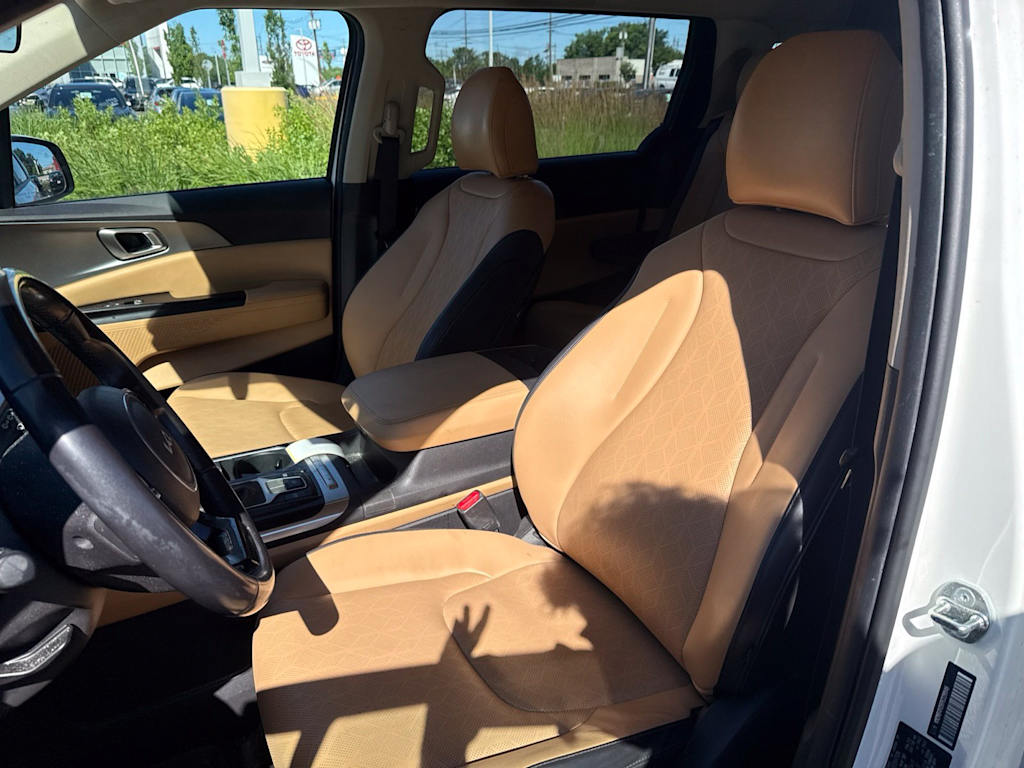 Thumbnail: 2024 Kia Carnival - 9