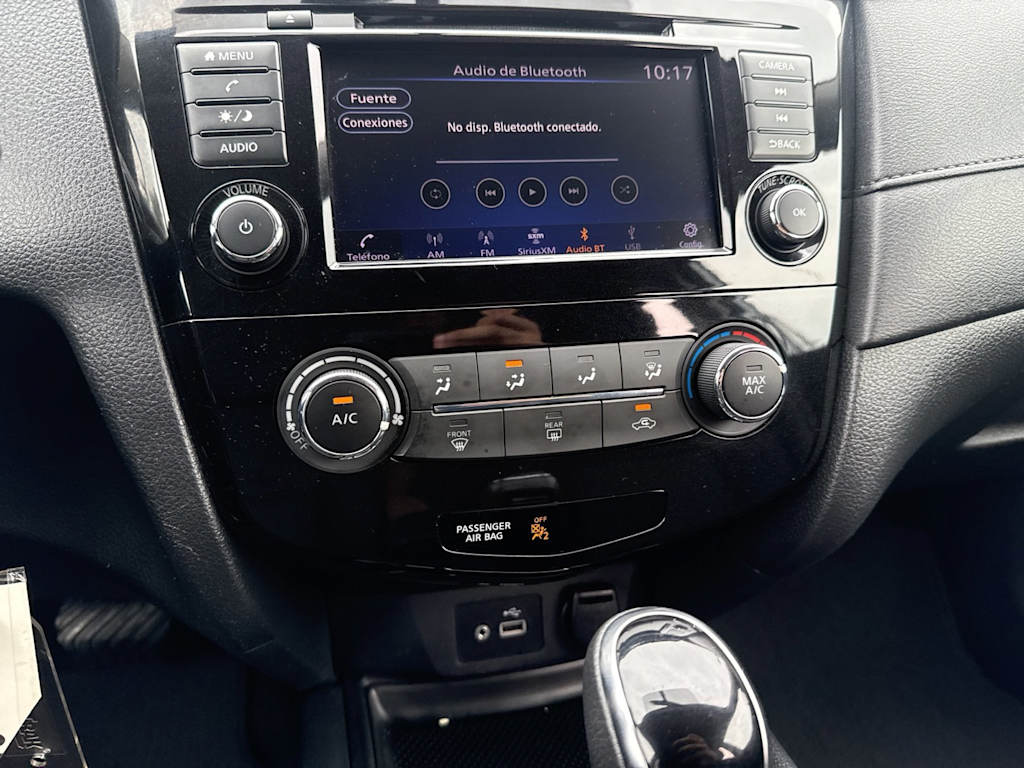 Thumbnail: 2018 Nissan Rogue - 22