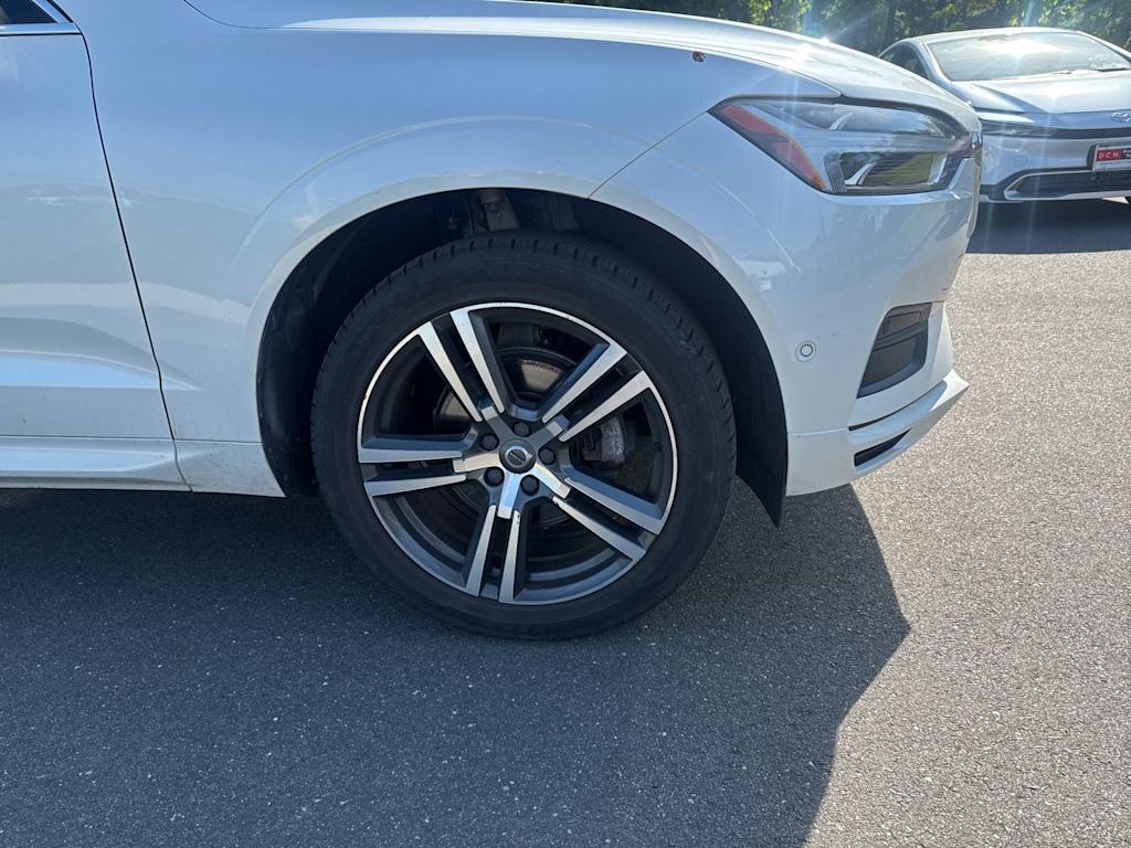 Thumbnail: 2019 Volvo XC60 - 7