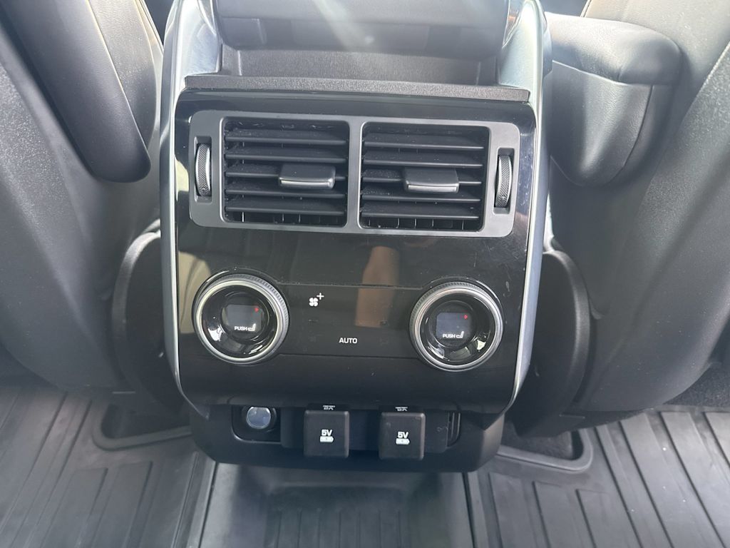 Thumbnail: 2021 Land Rover Range Rover Sport - 25