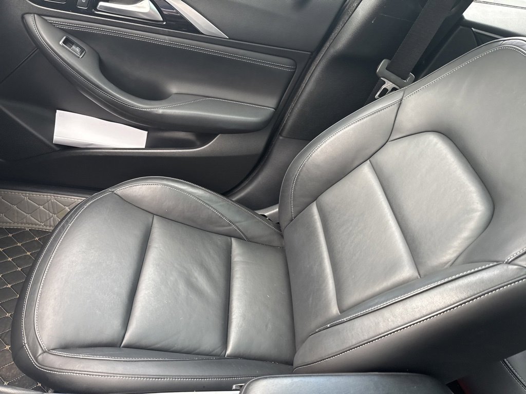 Thumbnail: 2017 INFINITI QX30 - 4