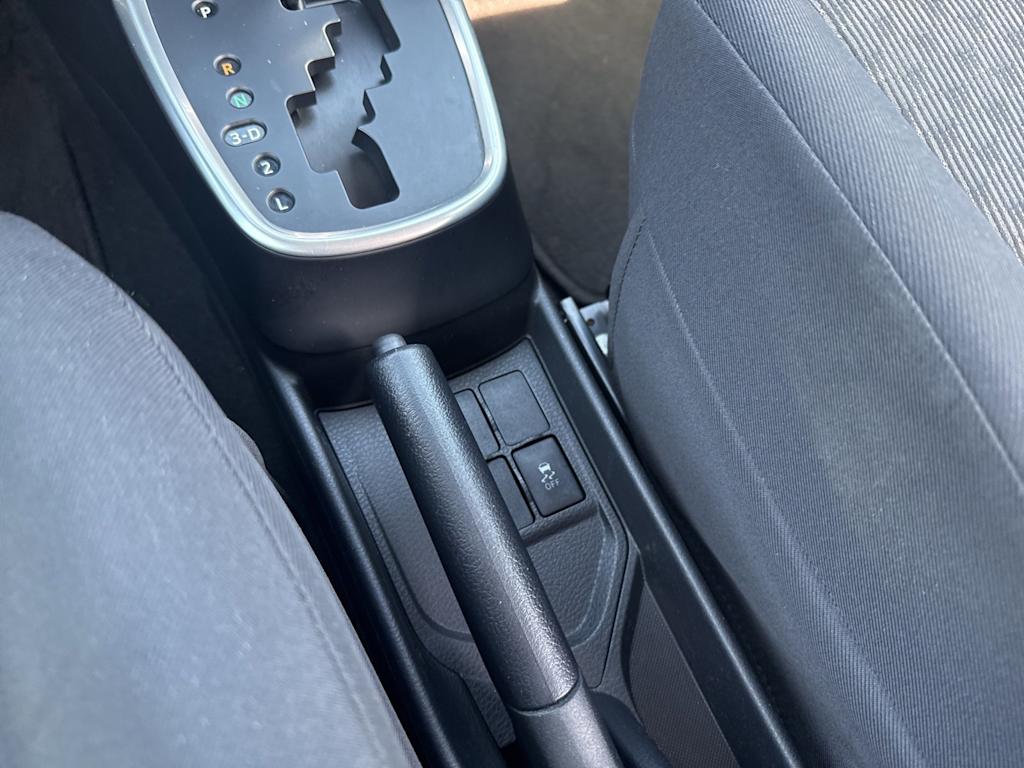 Thumbnail: 2017 Toyota Yaris - 23