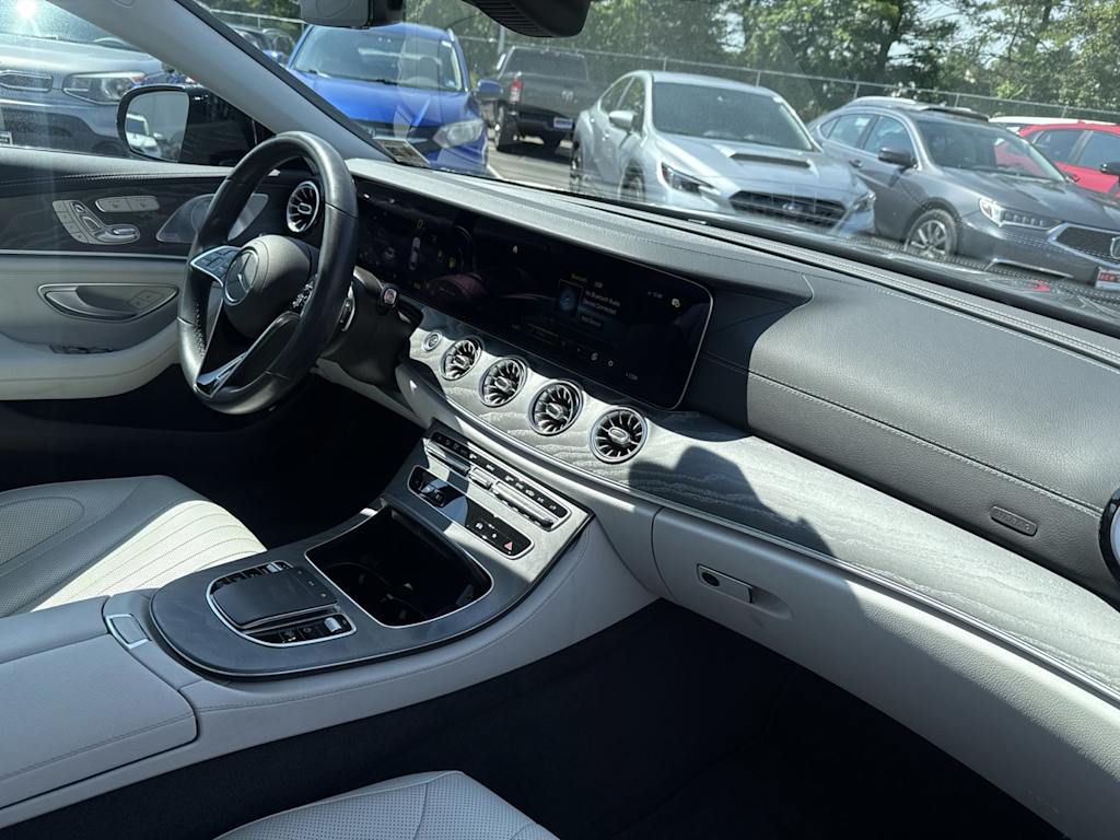 Thumbnail: 2023 Mercedes-Benz CLS - 9