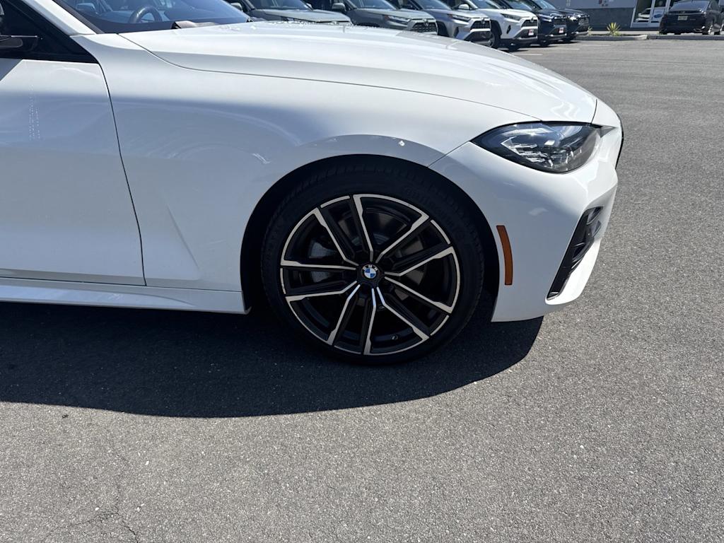 Thumbnail: 2022 BMW 4 Series - 4