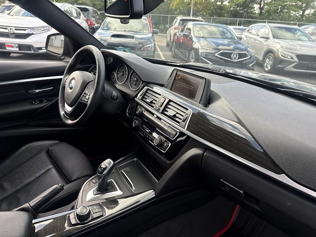 Thumbnail: 2016 BMW 3 Series - 7