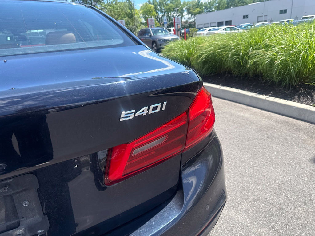 Thumbnail: 2020 BMW 5 Series - 18
