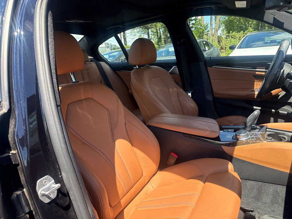 Thumbnail: 2020 BMW 5 Series - 9