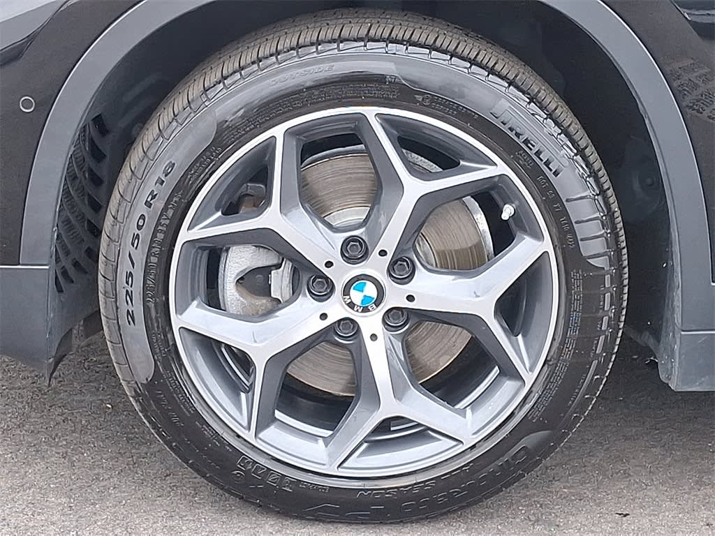 Thumbnail: 2016 BMW X1 - 8