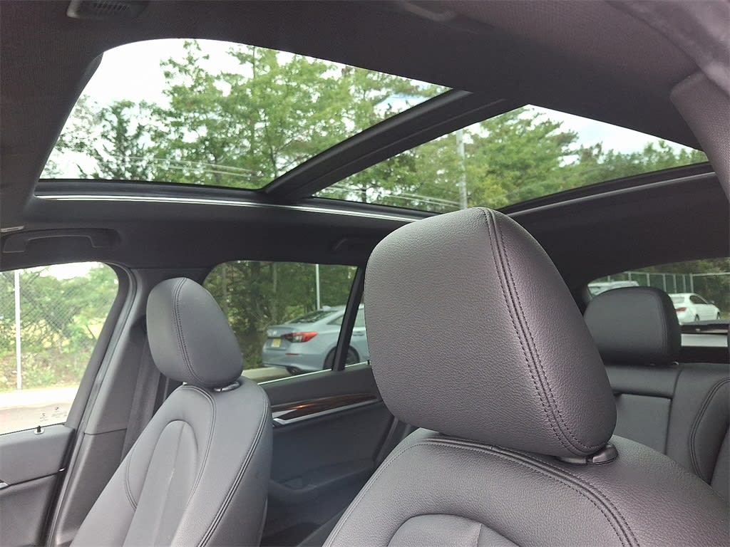 Thumbnail: 2016 BMW X1 - 22