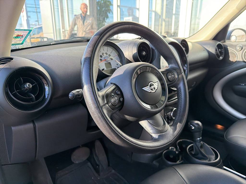 Thumbnail: 2013 MINI Cooper Countryman - 2